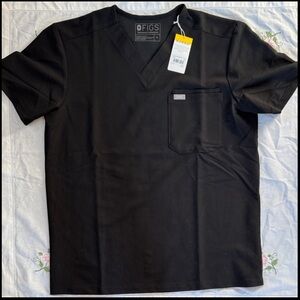3 Figs Men’s Black V-Neck Short Sleeve Scrubs Tops